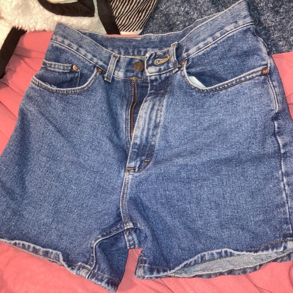 THRIFTED lee mom jean shorts